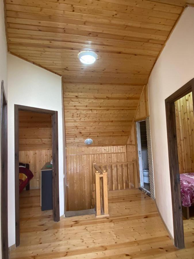 Kirta Hotel Gordi Kültér fotó