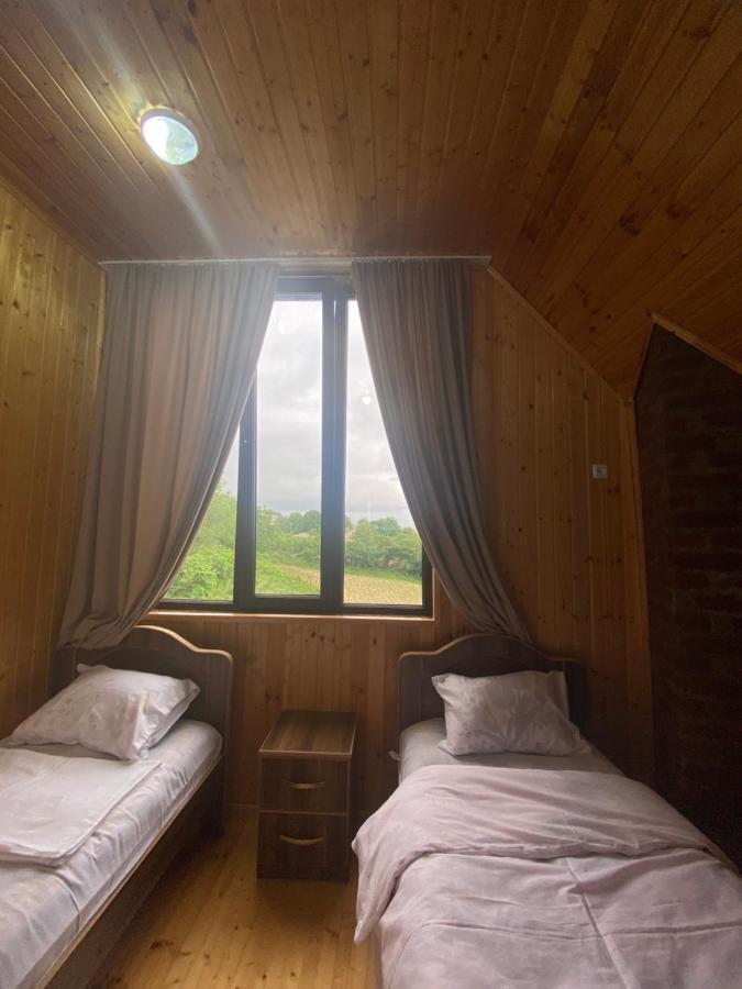 Kirta Hotel Gordi Kültér fotó