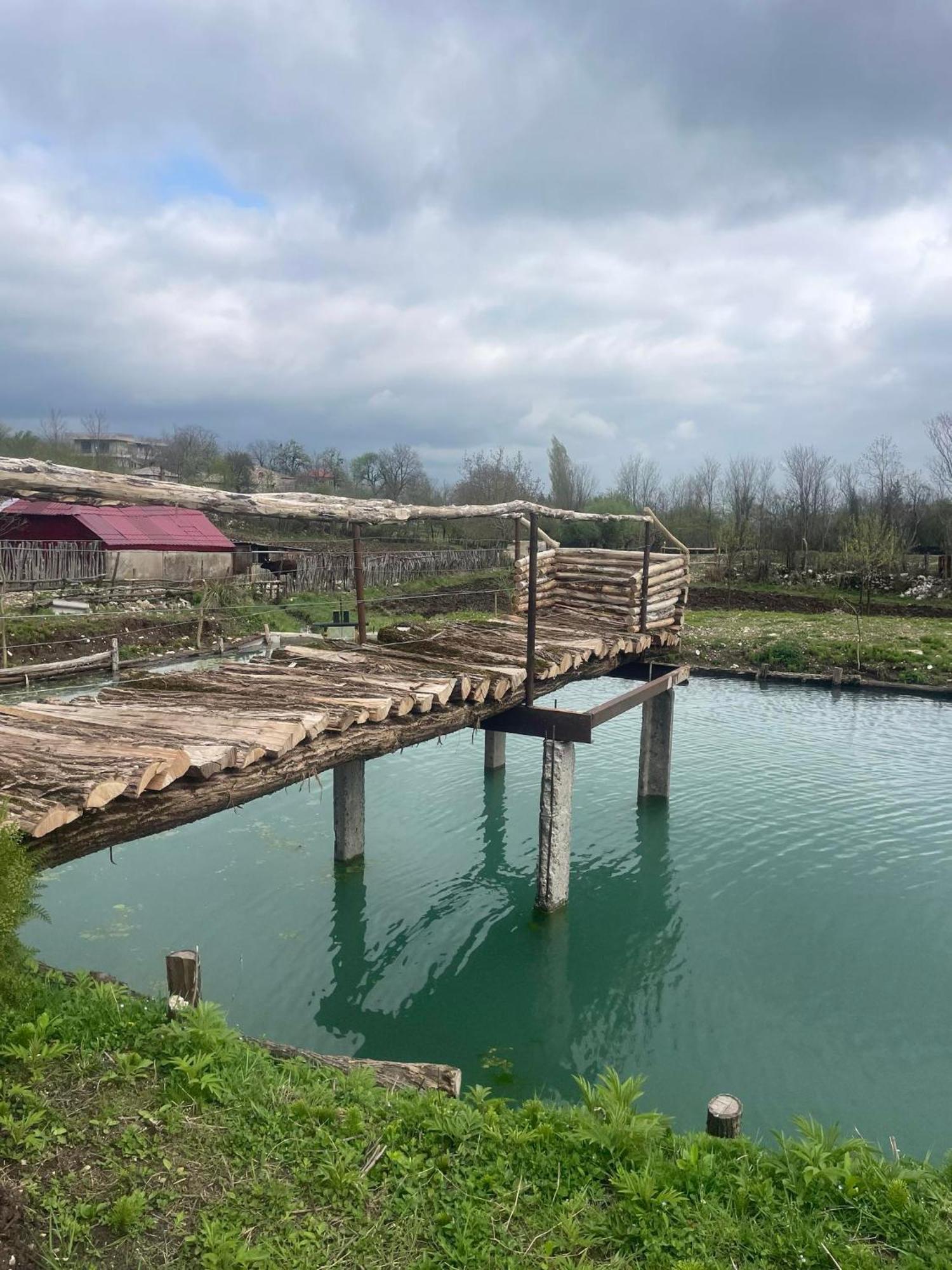 Kirta Hotel Gordi Kültér fotó