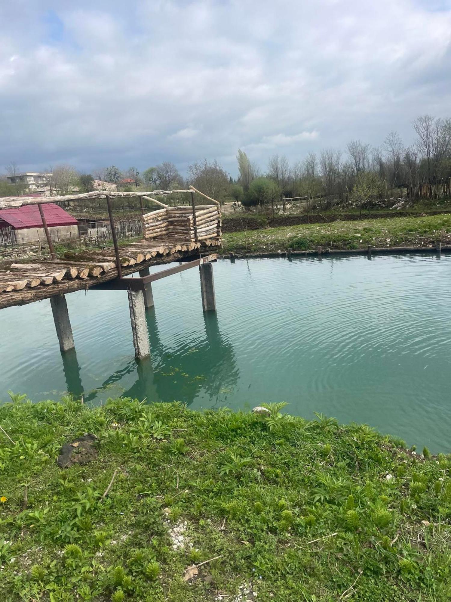 Kirta Hotel Gordi Kültér fotó