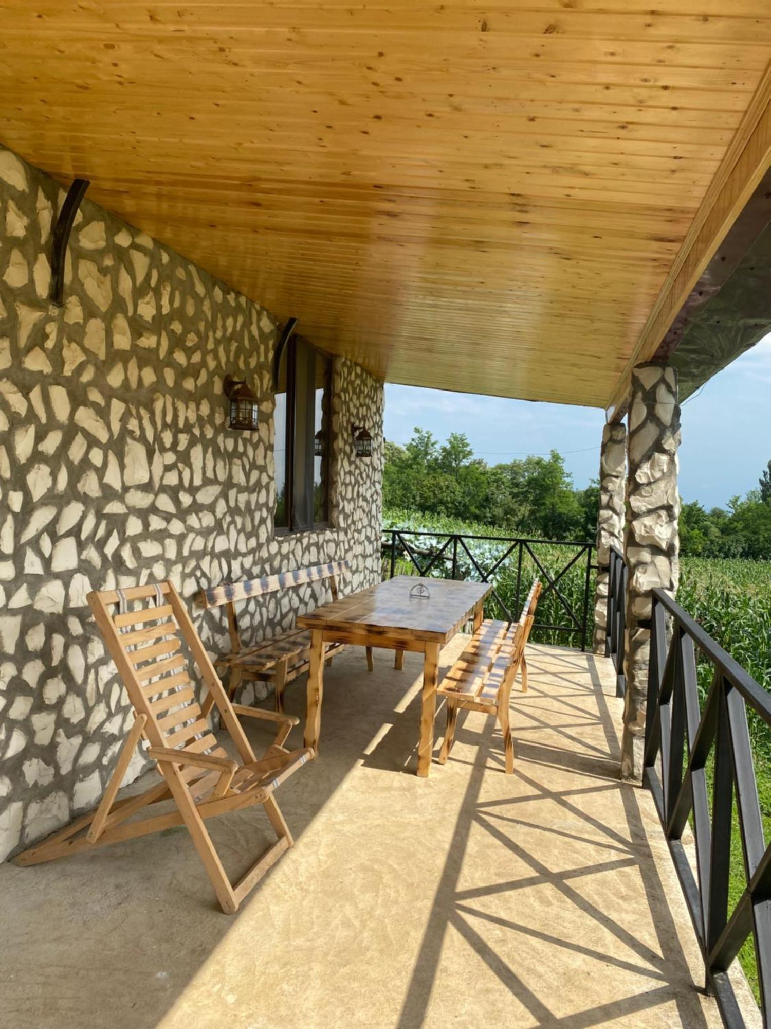 Kirta Hotel Gordi Kültér fotó